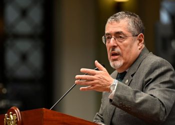 Presidente Arévalo anunció la presentación de la Ley General del Sistema Portuario./Foto: Álvaro Interiano.