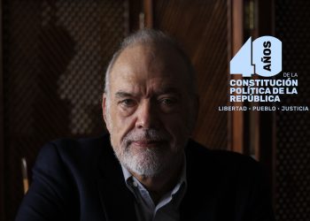 Antonio Fernando Arenales Forno, miembro de la Asamblea Nacional Constituyente que redactó la Constitución de 1985. / Foto: DCA.
