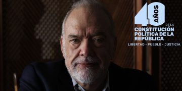 Antonio Fernando Arenales Forno, miembro de la Asamblea Nacional Constituyente que redactó la Constitución de 1985. / Foto: DCA.