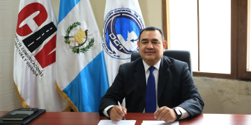 Mynor González, director general de Transportes. / Foto: CIV.
