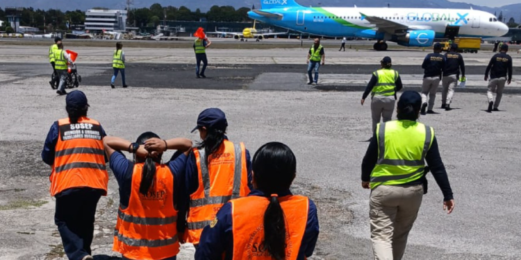 SOSEP brinda apoyo humanitario a guatemaltecos retornados./Foto: SOSEP.