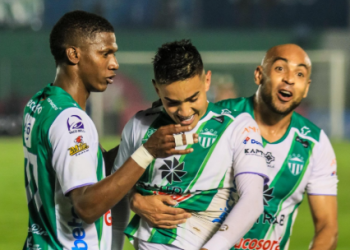 Antigua GFC remonta con autoridad y se instala en la final del Clausura 2025