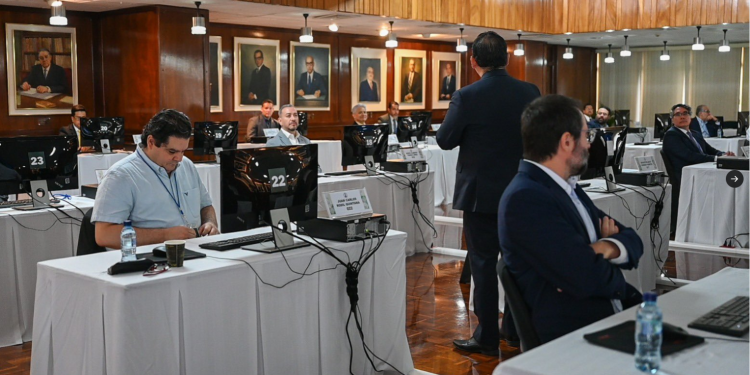 Continúa proceso de elección para integrar la Superintendencia de Competencia