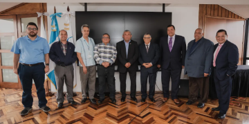 SIT se reune con PUC de Belice para intercambiar experiencias y conocimiento técnico./Foto: CIV.