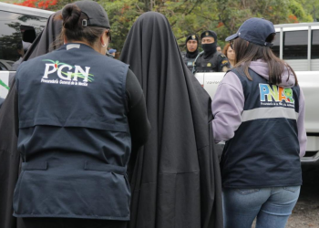 Una vez ubicados, los adolescentes fueron puestos bajo resguardo por personal especializado de la Procuraduría de la Niñez y la Adolescencia. / Foto: PGN