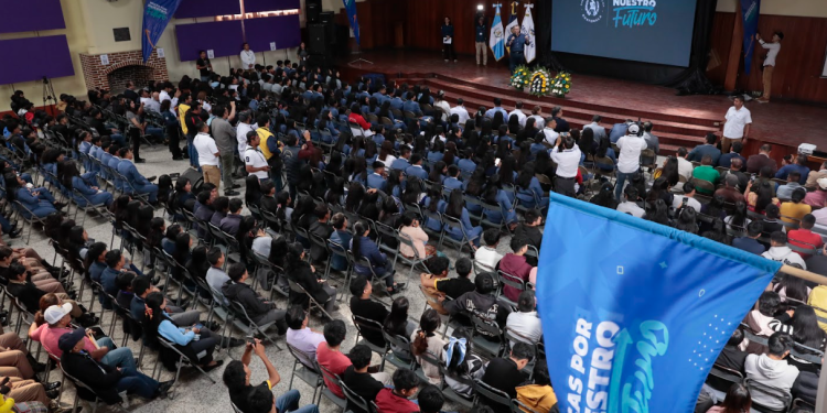 Segeplan atendió a más de 5 mil jóvenes en Gira por Nuestro Futuro