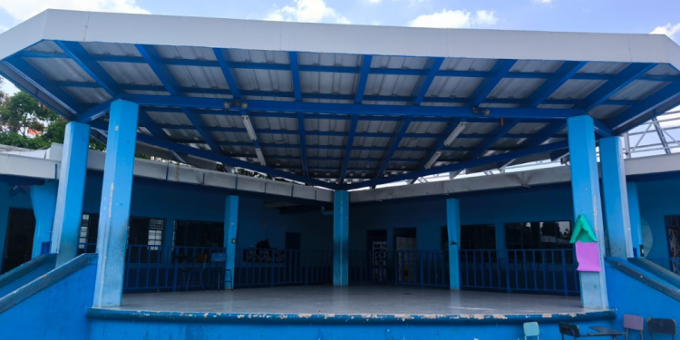 Plan Conecta propicia mejoras en Escuela Guardia de Honor en Villa Nueva./Foto: CIV.