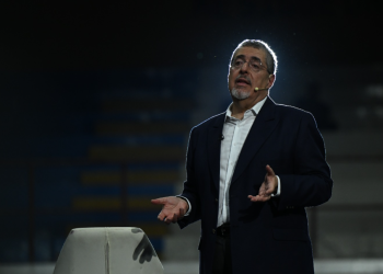 Presidente Bernardo Arévalo enfatiza que la lucha contra la corrupción es una prioridad de su gobierno./Foto: Byron de la Cruz.