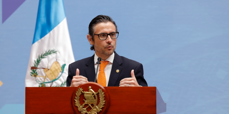 Procurador resaltó el deber de los guatemaltecos de defender la constitución./Foto: Gilber García.