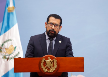 Viceministro técnico de Educación compartió que maestros han denunciado intimidaciones por el STEG. (Foto: Gilbert García)