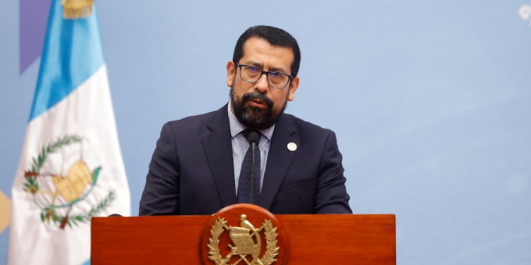 Viceministro técnico de Educación compartió que maestros han denunciado intimidaciones por el STEG. (Foto: Gilbert García)