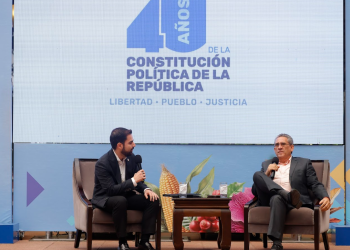 Roberto Alejos, exconstituyente participó en La Ronda./Foto: Gilber García.