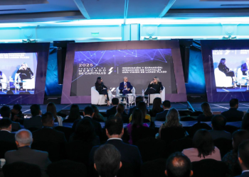 Guatemala fortalece su mercado de capitales