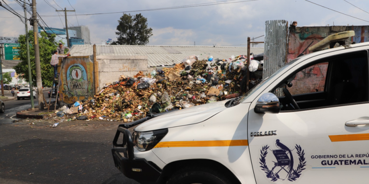 Ambiente aprueba guía para mejorar la gestión de residuos. (Foto: MARN)