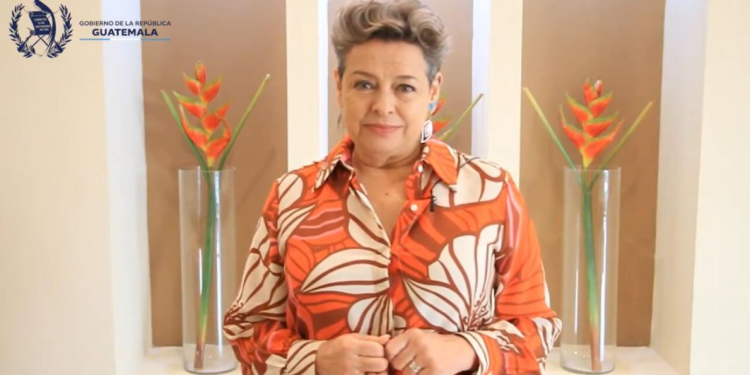 Primera dama aclara que no está exiliada./Foto: Archivo.