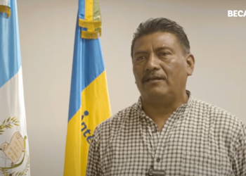 Julio César Ordóñez, beneficiario de becas para la comunidad migrante retornada. (Foto: Intecap)