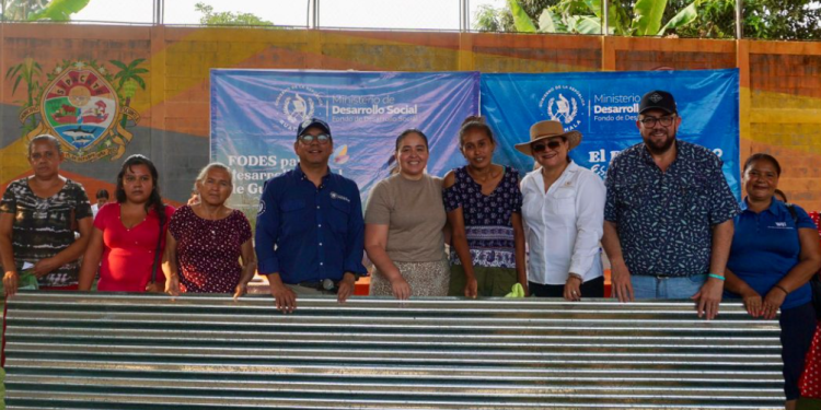 Fodes ejecuta dotaciones en Escuintla./Foto: Mides.