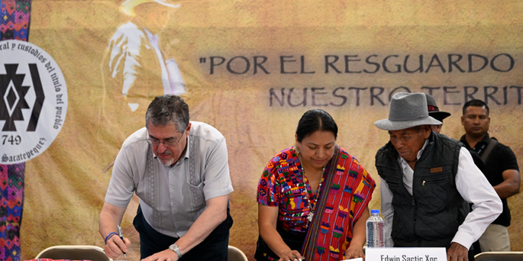 Agenda de Desarrollo aborda necesidades de la comunidad de Santiago, Sacatepéquez. (Foto: Byron de la Cruz)