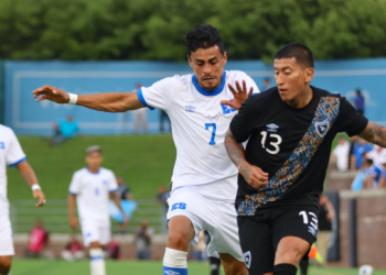 Guatemala y El Salvador firman tablas en duelo de preparación