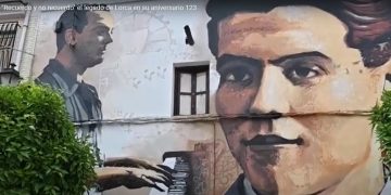 El poema "Grito hacia Roma" de Federico García Lorca se ha traducido a varias lenguas indígenas de México, al kaqchikel de Guatemala y otros de Latinoamérica.