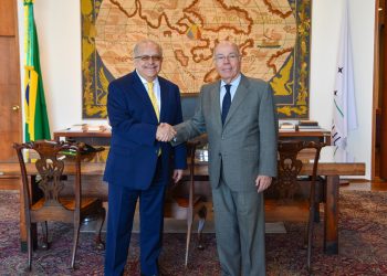 Cancilleres de Guatemala (izquierda) y Brasil (derecha). / Foto: Ministerio de Relaciones Exteriores de Brasil.