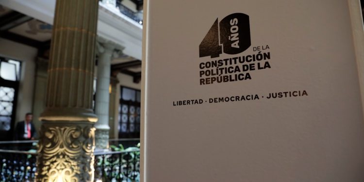La Constitución es la base para un sistema de justicia. / Foto: Alex Jacinto.