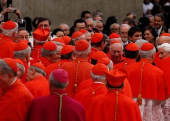 Los cardenales ya están en proceso de elección del sucesor del papa Francisco. / Foto: Omnes.