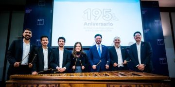 Un concierto de marimba dio el toque musical en la conmemoración de 195 años de relaciones diplomáticas entre Chile y Guatemala.