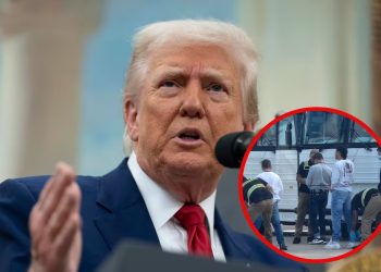 El gobierno de Donald Trump asegura que busca la forma de regresar a Estados Unidos a guatemalteco expulsado pese a tener protección judicial.