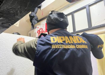 Las autoridades afirman que estas requisas son fundamentales para retomar el control en los centros carcelarios. / Foto: PNC.