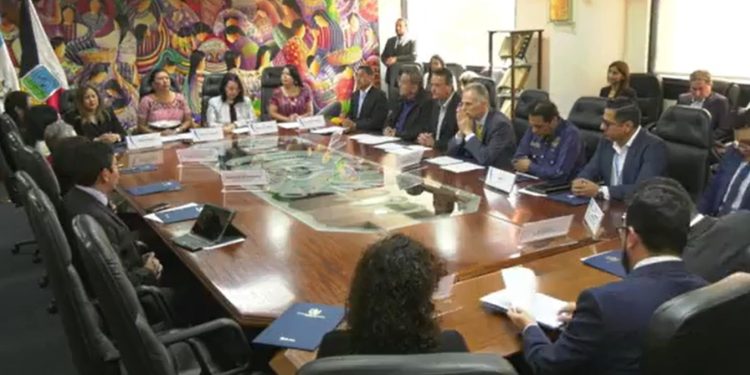 Mintrab juramentó a Comisión Nacional del Trabajo responsable de recomendar la fijación del salario mínimo. (Foto: captura de pantalla)