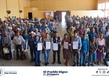 Entregan Aporte Económico del Adulto Mayor en Cubulco, Baja Verapaz