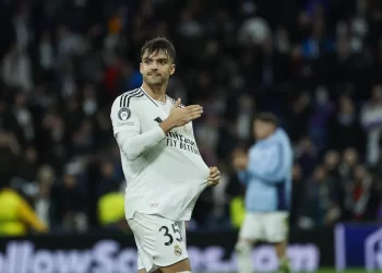 Juez procesa a jugador del Real Madrid por compartir videos sexuales de una menor