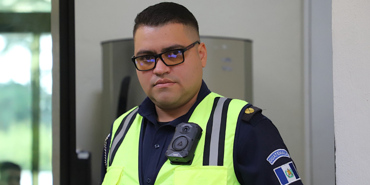 Brigadistas de Provial usarán cámaras corporales. / Foto: Provial.