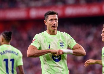 ¡Centenario letal! Robert Lewangoalski alcanza los 100 goles con el Barcelona