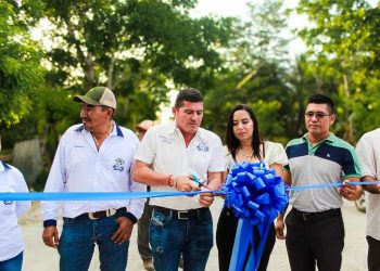 Inauguran proyecto de mejoramiento de carretera en Barrio La Calzada en Santa Ana, Petén