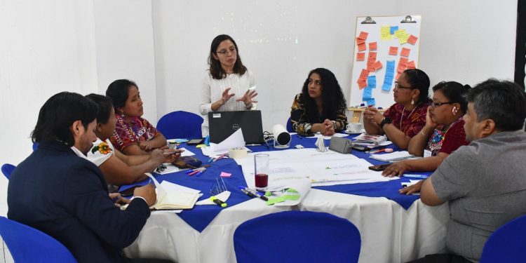 Potencializan capacidades de emprendedoras de Huehuetenango