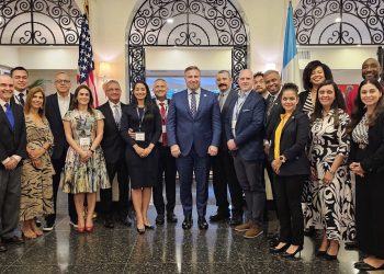 Empresarios de Florida arriban a Guatemala. / Foto: Embajada de Estados Unidos en Guatemala.