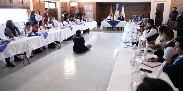 Compromiso con el fortalecimiento de la salud y prevención de delitos VET en San Marcos