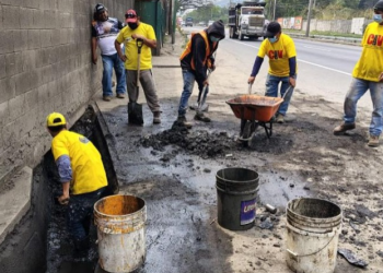 Coordinación interinstitucional y trabajo preventivo buscan mitigar impacto vial. / Foto: CIV