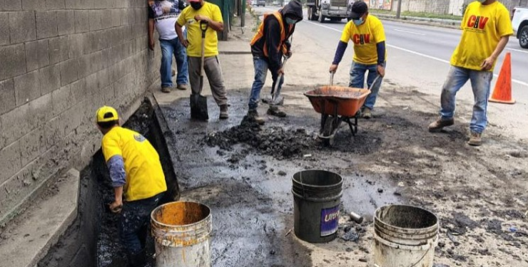 Coordinación interinstitucional y trabajo preventivo buscan mitigar impacto vial. / Foto: CIV