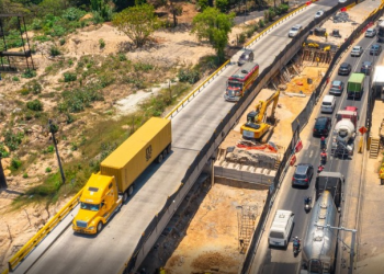 Este cierre es debido al avance en la construcción del segundo puente en el kilómetro 11.5. / Foto: CIV
