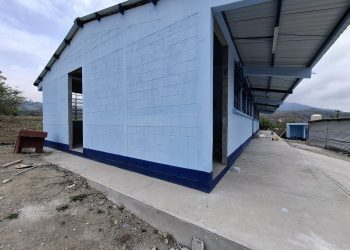 Avanza la infraestructura educativa en Santa María Xalapán, Jalapa