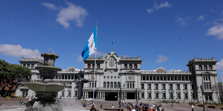 Ejecutivo se pronuncia por la revocatoria al levantamiento de reserva del artículo 27 de la convención. / Foto: Archivo SCSP, Gilber García.