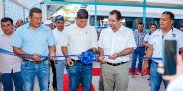 Inauguran proyecto de mejoramiento de sistema de agua potable en Melchor de Mencos