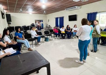 Fortalecen capacidades de la Red de Directoras Municipales de la Mujer en Petén