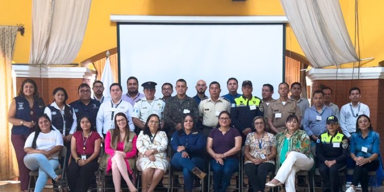 Autoridades participan en taller sobre seguridad territorial en Escuintla