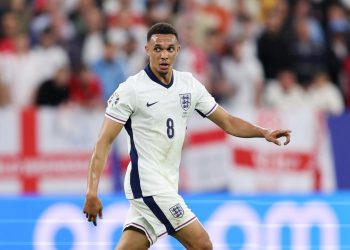 Alexander-Arnold firma seis años con el Real Madrid y debutará en el Mundial de Clubes