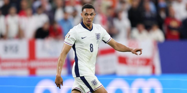 Alexander-Arnold firma seis años con el Real Madrid y debutará en el Mundial de Clubes