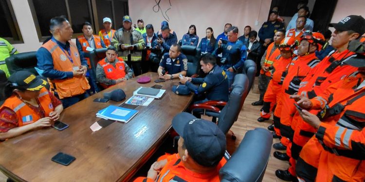 COE de Sacatepéquez en apresto por actividad del volcán de Fuego
